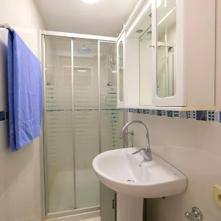 Appartement Esmeralda-4 By Interhome Calp